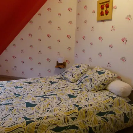 Проживание в семье Proche Circuit