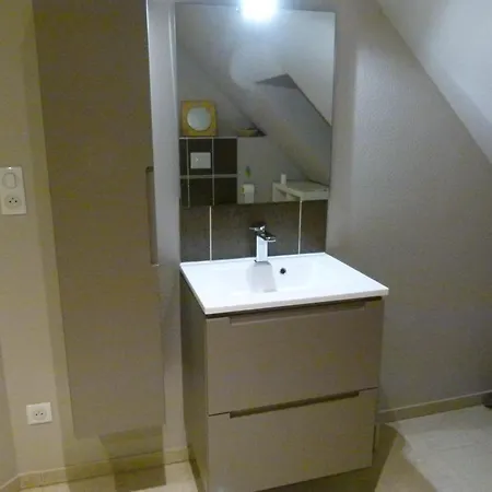 Proche Circuit Проживание в семье